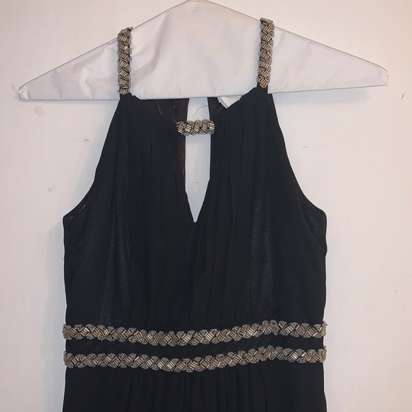 Black Gianni Bini formal dress - Picture 3 of 5